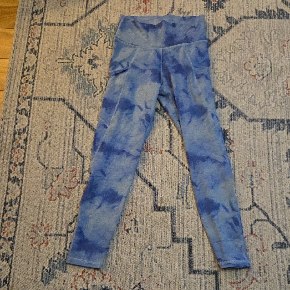 Fleo Blue Tie-Dye Leggings with Pockets- NWOT
